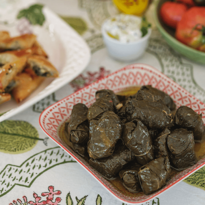 greekladyfoods dolmades 700x700